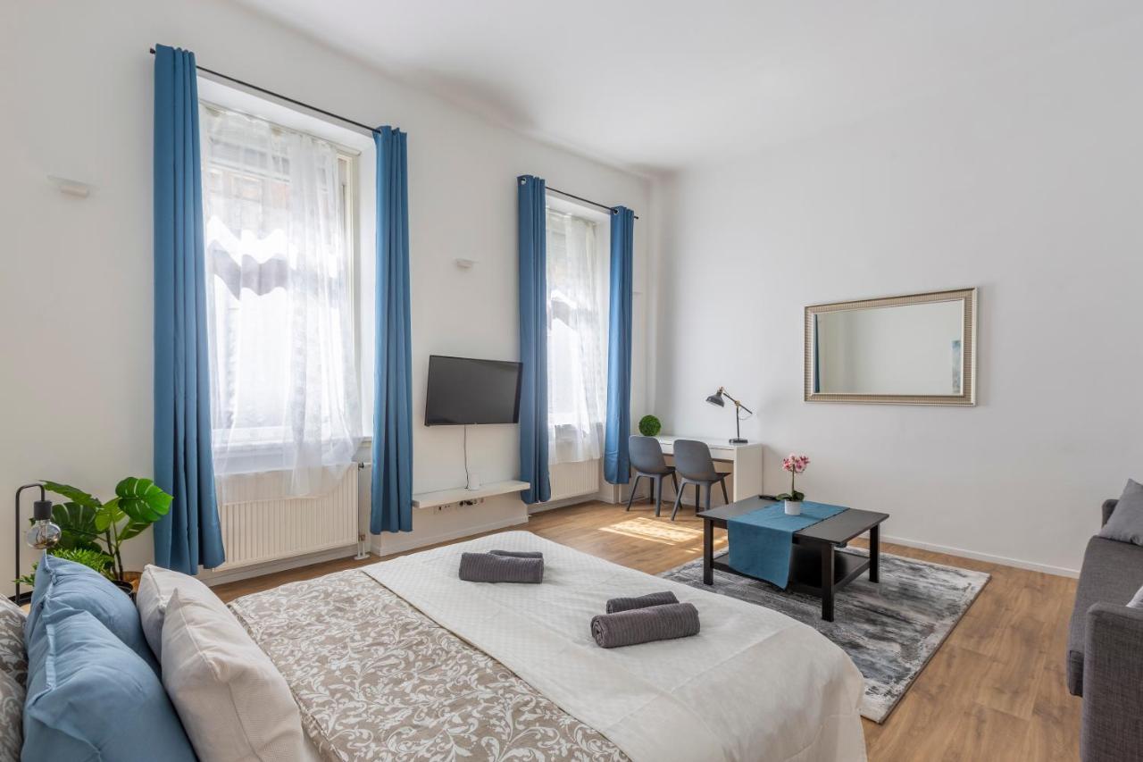 Exclusive Central Home with Sauna next to the New York Café Budapest Extérieur photo
